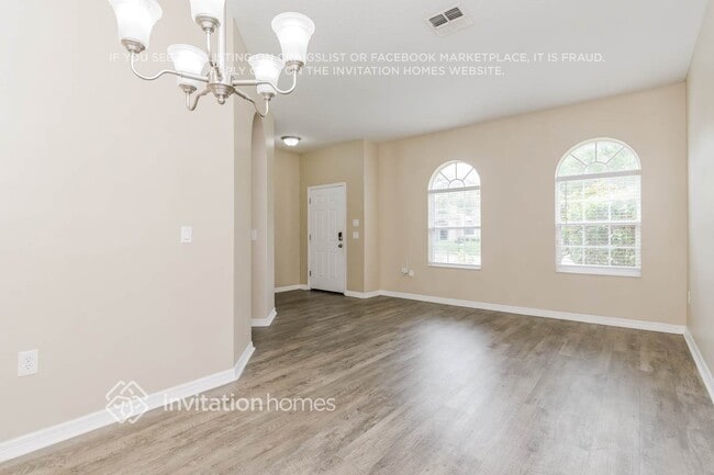 Foto del edificio - 751 Home Grove Dr