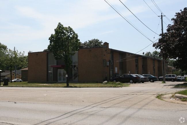 Building Photo - Sherman Homes