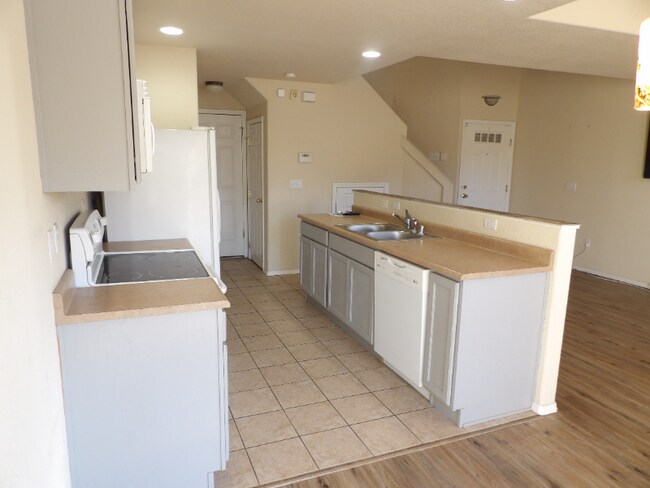 Building Photo - 3812 Packers Point