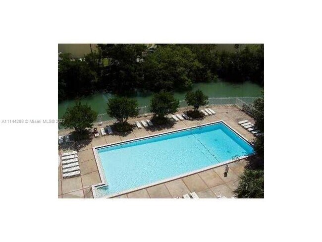 Foto del edificio - 7441  Wayne Ave  12C Miami Beach Fl 33141