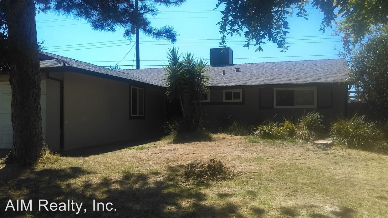 Primary Photo - 6 br, 2 bath House - 6344 LONGDALE DRIVE