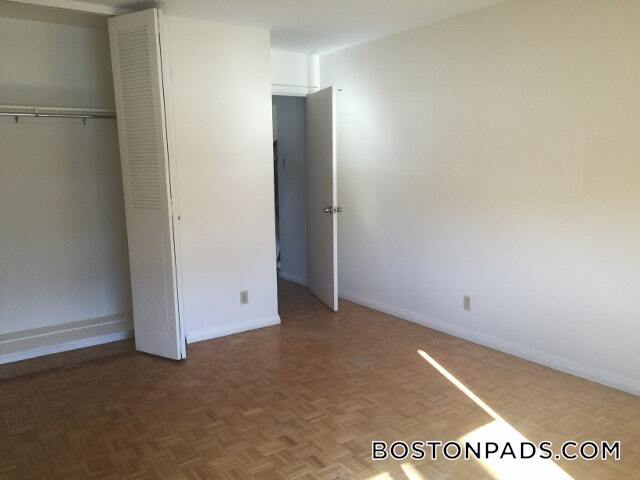 Foto del edificio - 1455 Commonwealth Ave