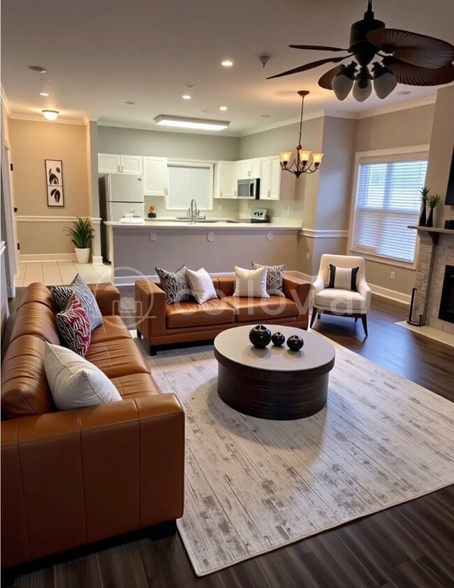 Building Photo - 8731 Coralbell Ln