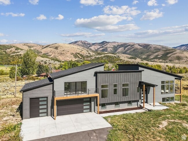 Building Photo - 5866 N Fork Rd