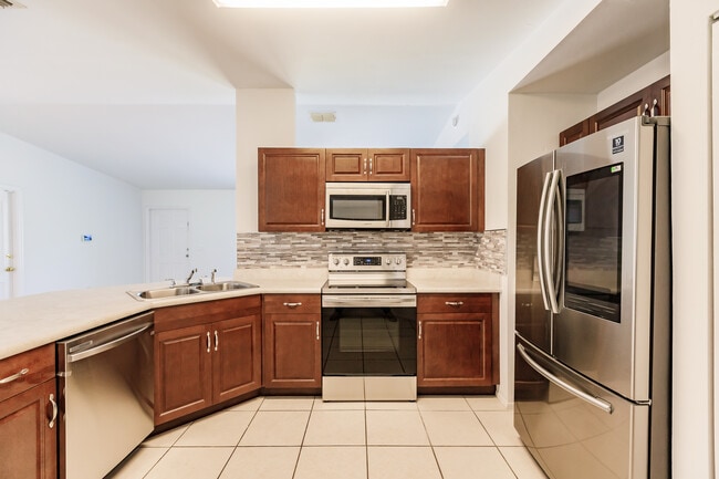 Foto del edificio - 1108 Willard Ave