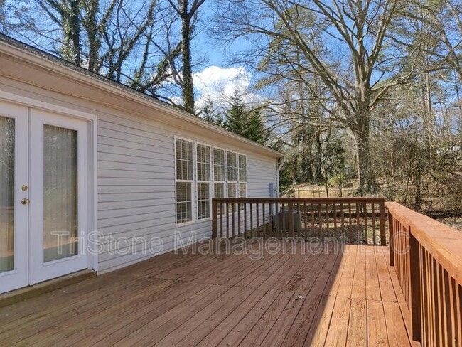 Photo - 173 Valleydale Rd House