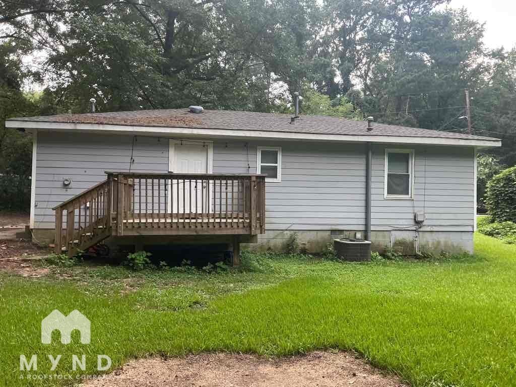 Building Photo - 438 Greenhill Way