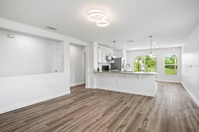 Foto del edificio - 212 Miles Ct