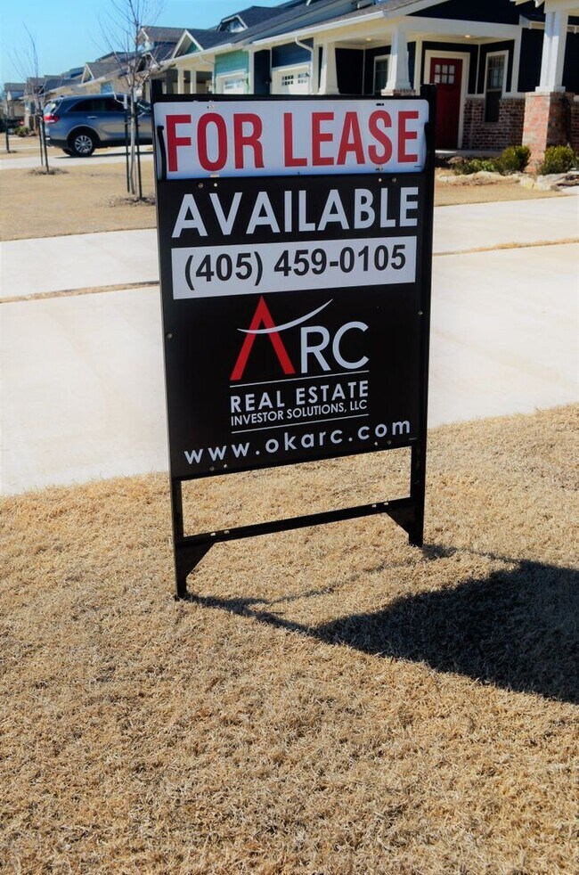 Building Photo - $500 OFF 1ST MONTH RENT TAKE A LOOK AT YOU...