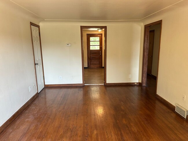 Foto del edificio - 26 W Boston Ave