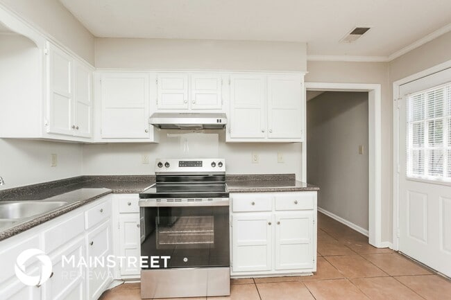 Building Photo - 6849 Stone Gap Cove