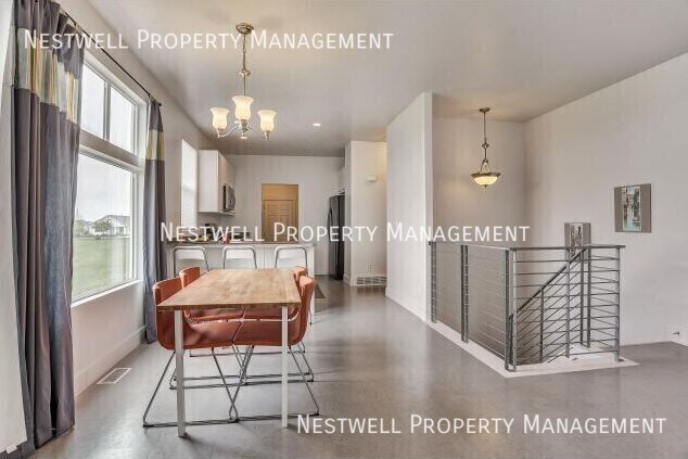 Building Photo - 10219 S Clarks Hill Dr