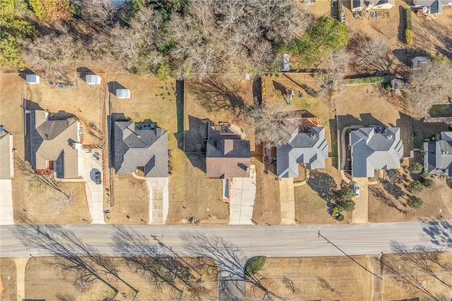 Building Photo - 2109 Rocky Brook Rd