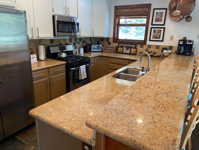 Foto del edificio - Truckee Ski Lease Available
