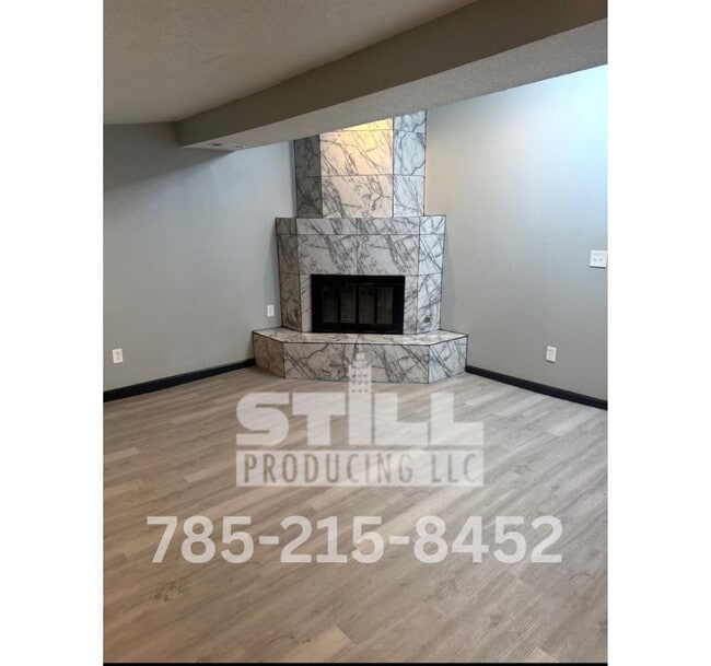 Building Photo - 3119 SW Twilight Dr