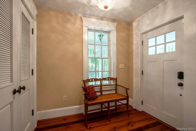 Foto del edificio - 314 Haverstraw Rd