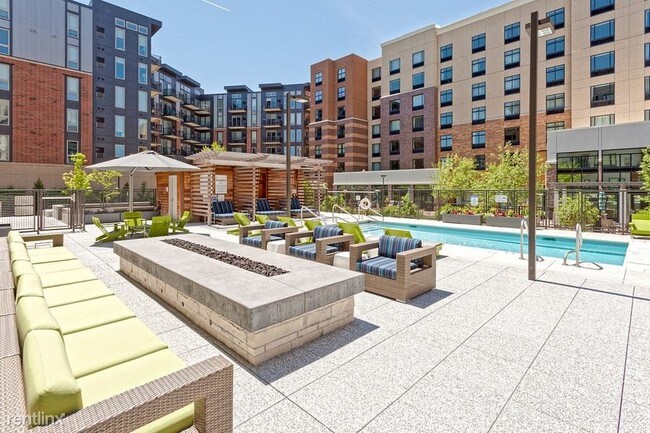 Foto del edificio - 5245 Wayzata Blvd