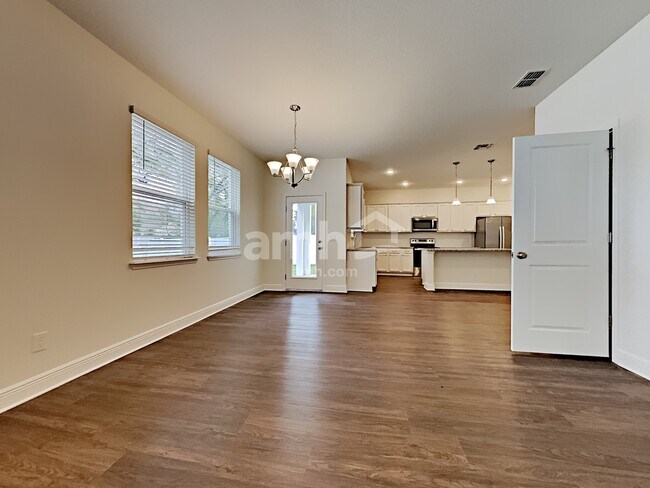 Foto del edificio - 773 Zarabrooke Court