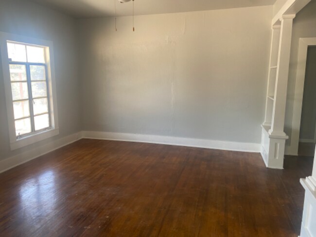 Foto del edificio - 1712 Farm to Market Rd 963