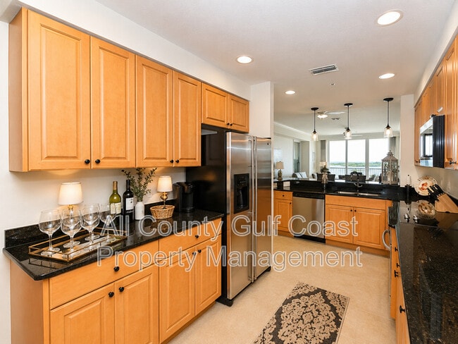 Building Photo - 611 Riviera Dunes Way
