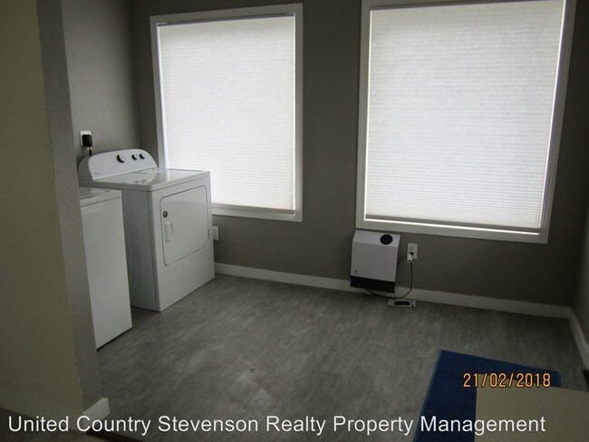 Foto del edificio - 2 br, 1 bath House - 1309 W. 8th St