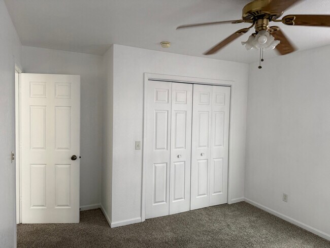 Foto del edificio - 56 EMS T14 Ln