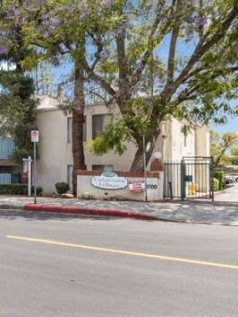 Foto del edificio - 5700 Etiwanda Ave