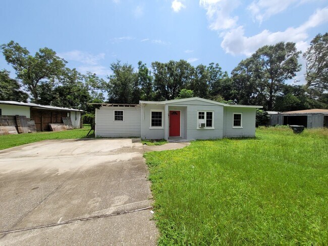 Foto del edificio - 13 Janet St Pensacola, FL 32506 January Mo...