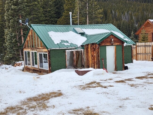 Building Photo - 146 Yonley