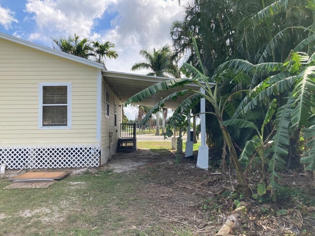 Building Photo - 179 S Barfield Hwy