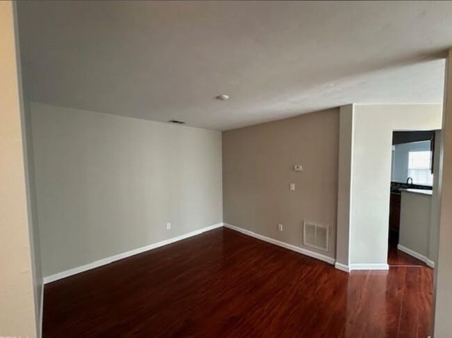 Building Photo - 4404 Glen Ellert Ct