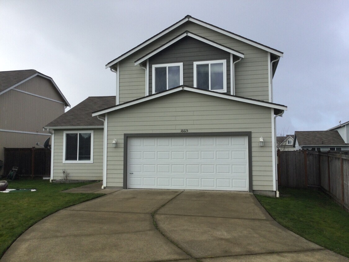 16615 Greenleaf Avenue SE House Rental in Yelm, WA