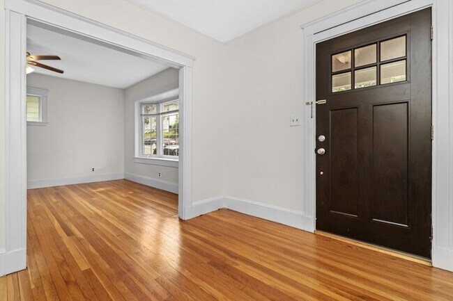 Foto del edificio - 44 Hillsdale St