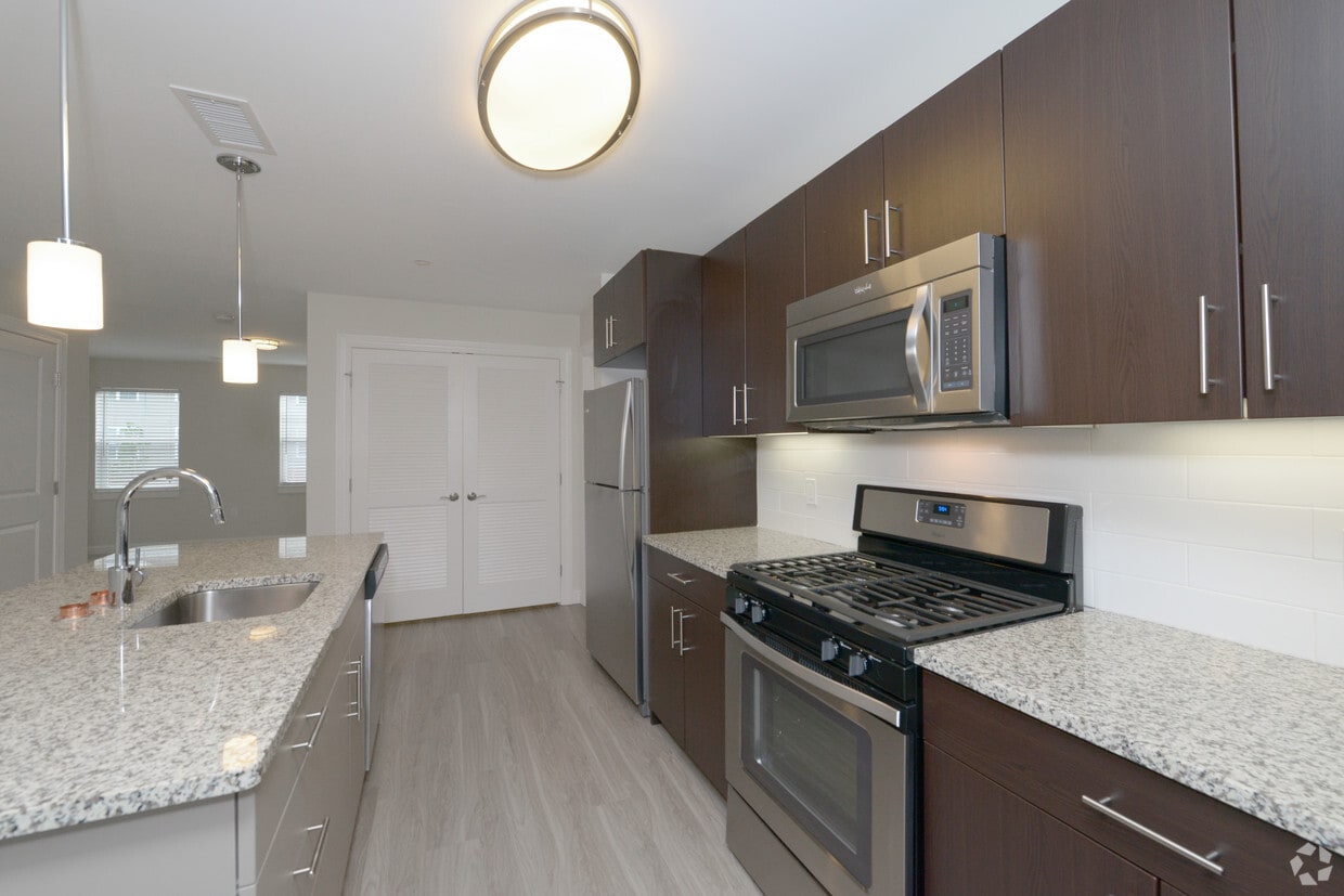 East Main Apartments Norton, MA