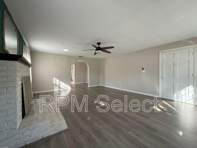 Building Photo - 1433 Arcade Blvd