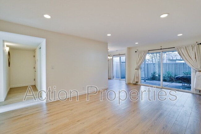 Building Photo - 255 S Rengstorff Ave