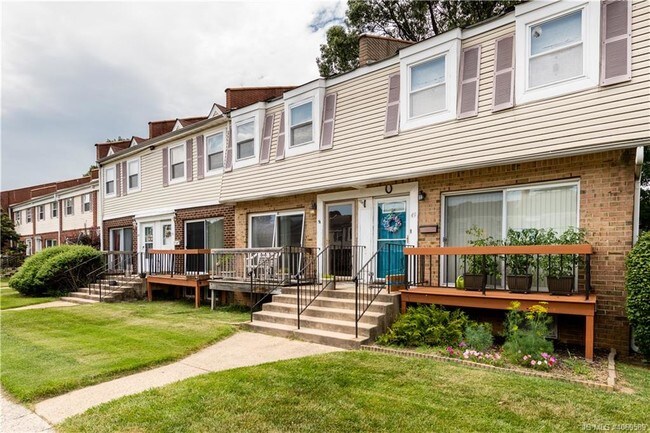 Foto del edificio - 51 Primrose Ln