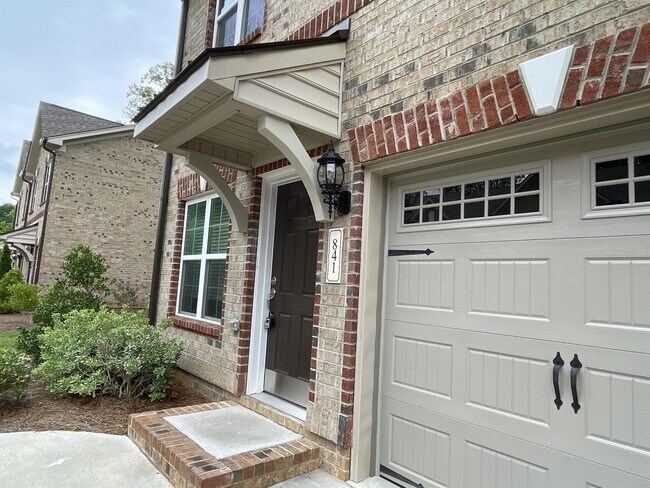 Building Photo - 829 Silver Leaf Dr