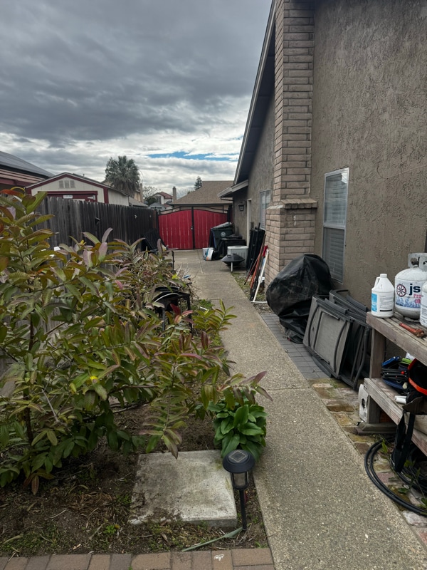 Building Photo - 571 Reisling Ct