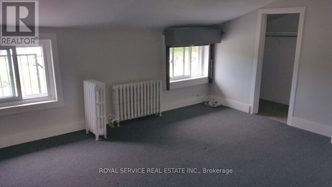 Building Photo - 18 Walton St