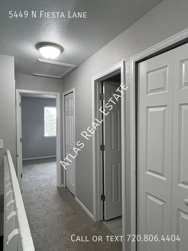 Building Photo - 5449 N Fiesta Lane