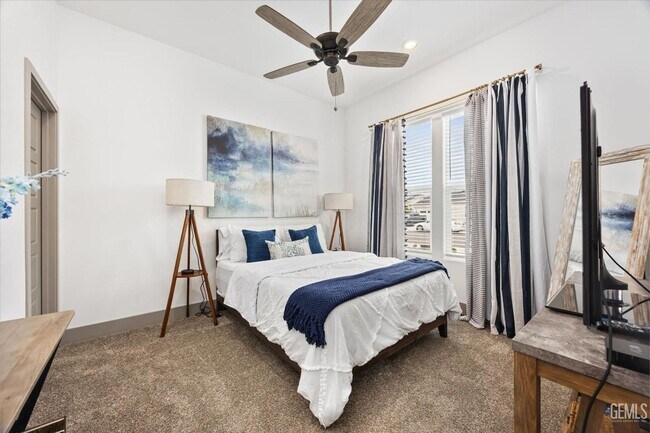 Foto del edificio - 1 bedroom in Gossamer Grove!