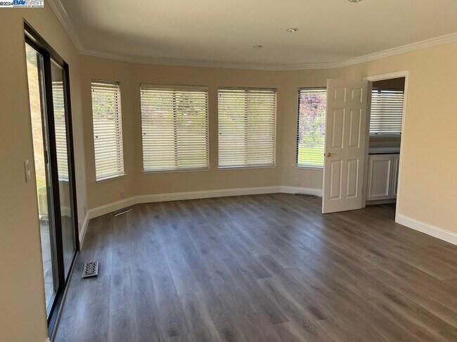 Foto del edificio - 10 Kemp Ct