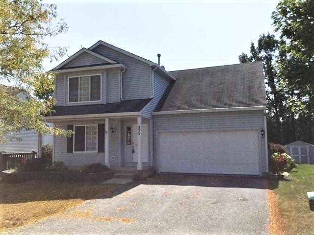 Building Photo - 233 E Cobbler Ct