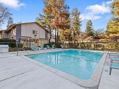 Foto del edificio - "Cozy 1-Bed Sanctuary in Prime Santa Clara Location!"