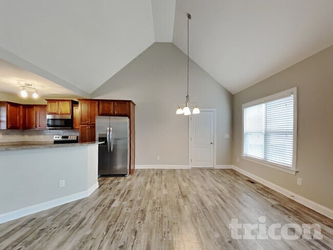 Foto del edificio - 335 Oxfordshire Dr