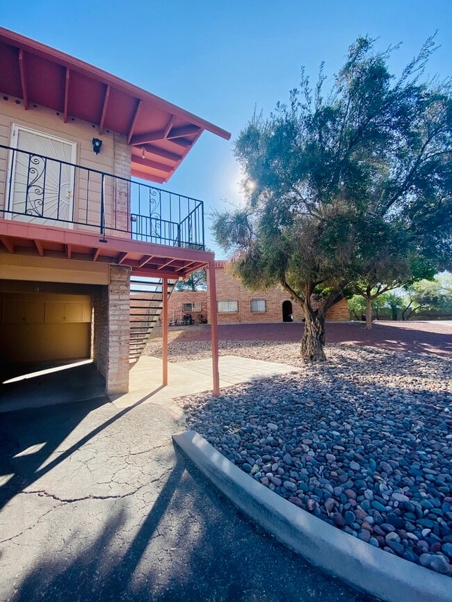 Photo - 6610 Calle La Paz Townhome