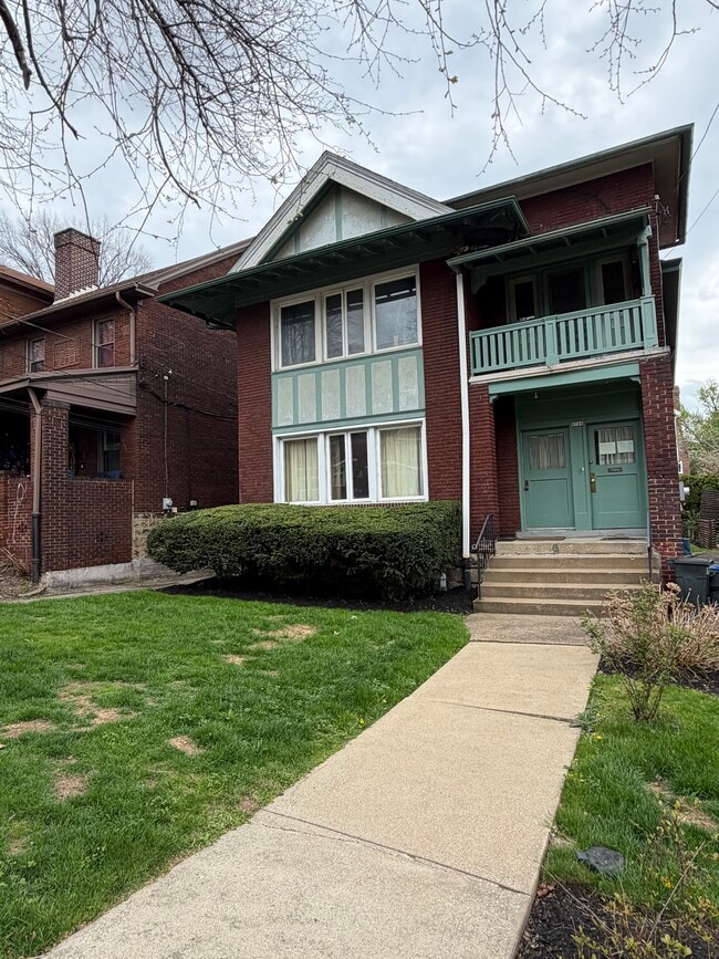 Building Photo - 5708 Solway St