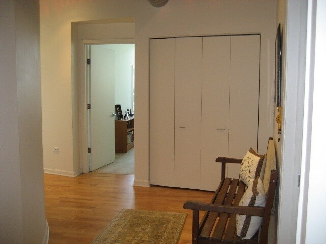 Primary Photo - 125 E 13th St