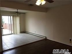 Foto del edificio - 664 Long Island Ave